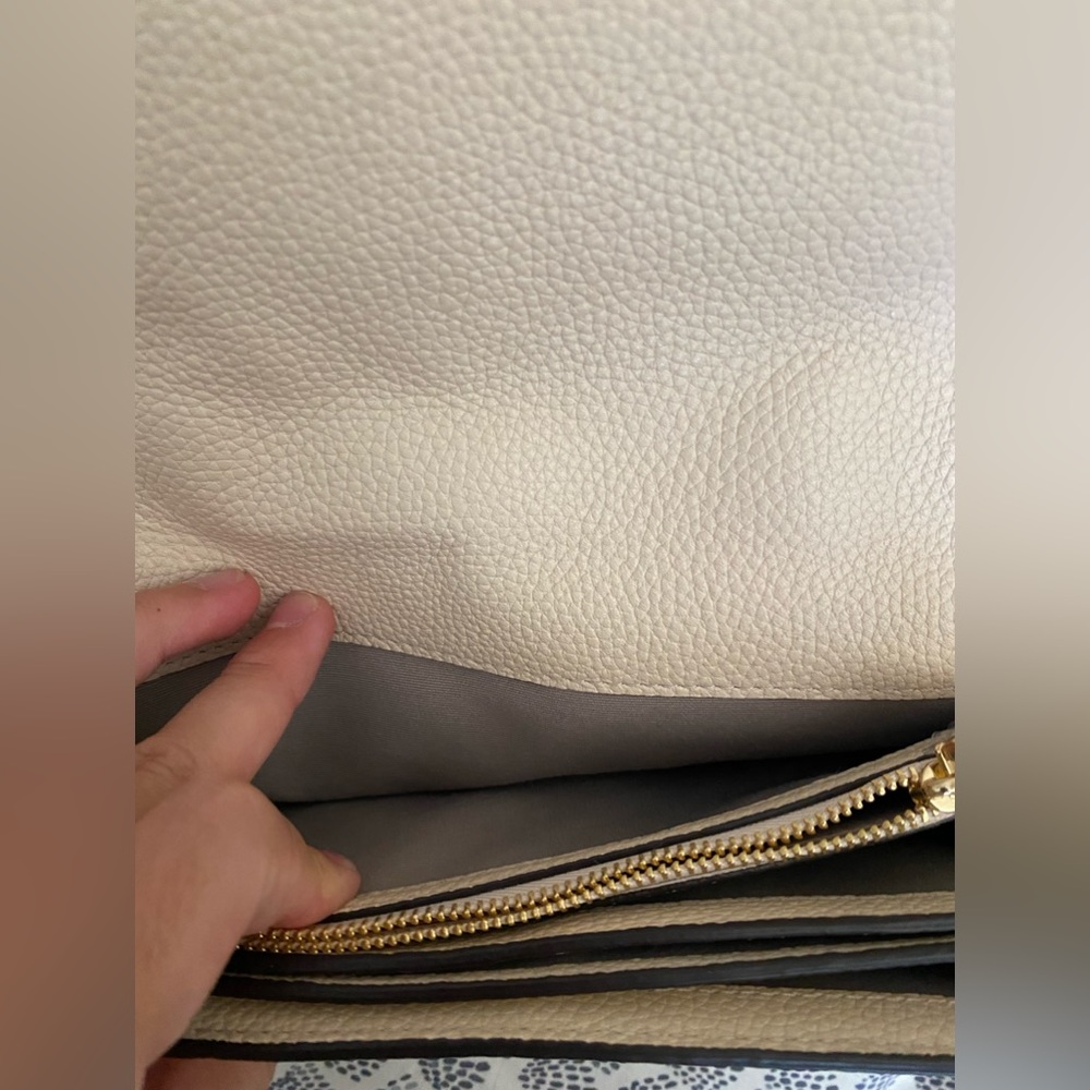 KATE SPADE Purse - Picture 6 of 12